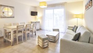 Гостиная зона в Résidence Vacances Bleues Les Jardins d'Arvor