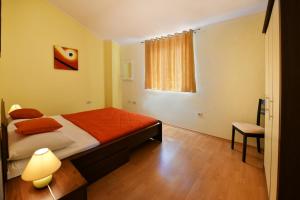 Postel nebo postele na pokoji v ubytování Villa Kmacici 377 + 37 fotografií