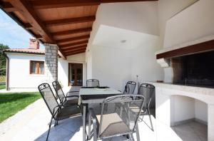 Fotografie z fotogalerie ubytování Villa Kmacici 376 v destinaci Sveti Lovreč Pazenatički