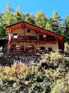 Το κτήριο όπου στεγάζεται  ο ξενώνας