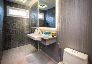 Koupelna v ubytování Karon Beach Pool Villa - Sha Extra Plus
