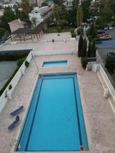Kolam renang di atau dekat dengan Beachfront Amazing New Apartment