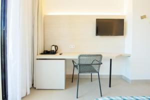 Кухня или мини-кухня в Hotel Playa Mondrago
