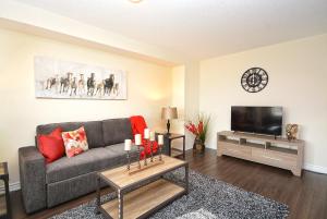 Imagen de la galería de Townhome Collection By Royal Stays - Milton ON, en Milton