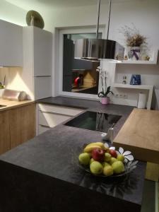 A kitchen or kitchenette at Ferienhaus Hubertus Tirol 1-8 Personen