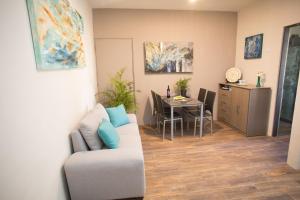 Posezení v ubytování Suites and Art
