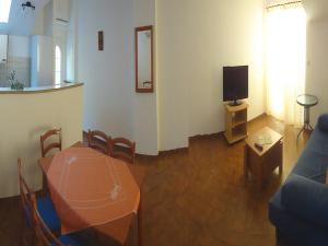 Ein Sitzbereich in der Unterkunft Apartments Marija