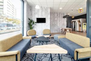 Imagen de la galería de B&B HOTEL Paris Gennevilliers Asnières, en Gennevilliers