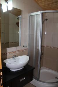 Canada Hotel & Bungalows的一间浴室