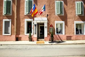 Kyriad Nimes Centre