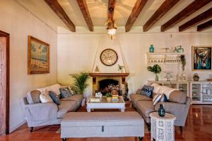 Posedenie v ubytovaní El Portió, tu casa de ensueño junto a la playa.