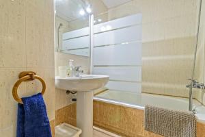 Kúpeľňa v ubytovaní Apartamento&piscina cerca de Barcelona