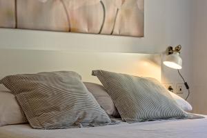Posteľ alebo postele v izbe v ubytovaní Apartamento&piscina cerca de Barcelona