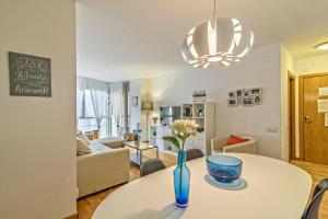 Posedenie v ubytovaní Apartamento&piscina cerca de Barcelona