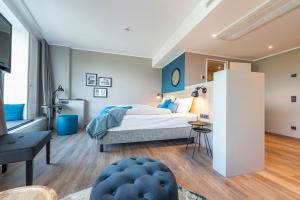 Postel nebo postele na pokoji v ubytování HARBR. hotel Konstanz