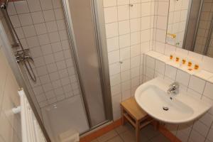 Łazienka w obiekcie JUFA Hotel Weinviertel - Eselsmühle