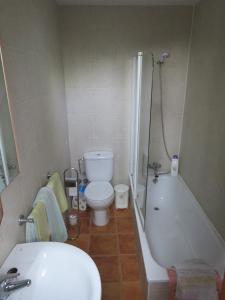 Phòng tắm tại Casa Rey Rural Apartment