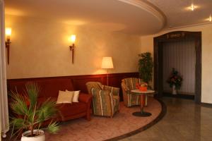Posezení v ubytování Hotel Pension Fent