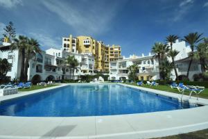 Afbeelding uit fotogalerij van Cabopino Apartament, Marbella´s Beach in Marbella