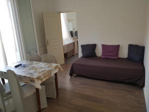 Χώρος καθιστικού στο 18 rue des petits fossés - 5