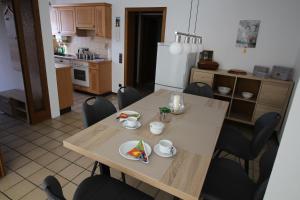 Dapur atau dapur kecil di Ferienwohnung am Baldeneysee +3 gambar