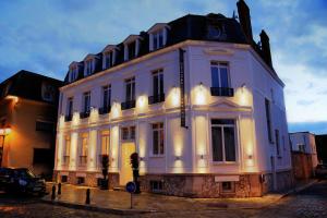 Gallery image of Le César Hôtel in Provins