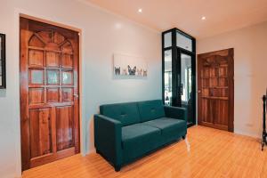 Posezení v ubytování Kingswick Residences & Lodge