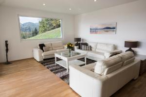 Area soggiorno di Lake View Apartments