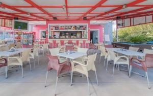Restaurace v ubytování Dados Hotel