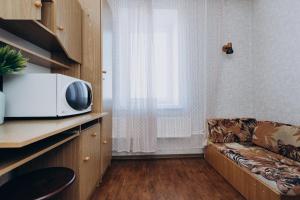 2 room apartment neer Manufaktura on Kharkovskayaにあるキッチンまたは簡易キッチン