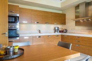 A kitchen or kitchenette at Analisa Luxury Villa