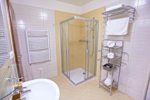 Ein Badezimmer in der Unterkunft Apartmán ENZO č 103 Tále Chopok Juh