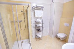 Kúpeľňa v ubytovaní Apartmán ENZO č 103 Tále Chopok Juh