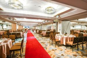 Restoran või mõni muu söögikoht majutusasutuses Hotel Château Anping