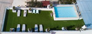 Bazén v ubytování Apartments Holidays Roko nebo v jeho okolí