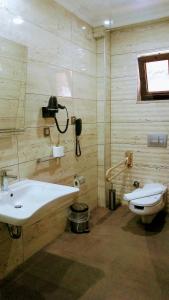 Koupelna v ubytování Dalyan Live Spa Hotel