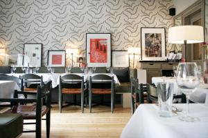 Posedenie v ubytovaní Das REGINA Boutiquehotel