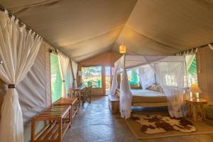 Zdjęcie z galerii obiektu Kibo Safari Camp w mieście Amboseli