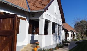 The building in which Az apartmant is located