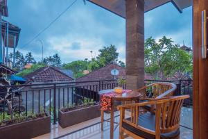 Balkón nebo terasa v ubytování Darba Guest House Ubud