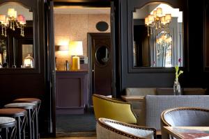 Posedenie v ubytovaní Das REGINA Boutiquehotel