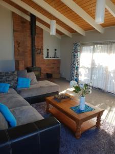 A seating area at Bealey street Guesthouse