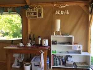 Kuchyň nebo kuchyňský kout v ubytování Omarama Oasis - Permaculture Glamping