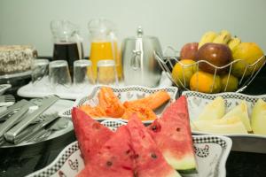 Comida no hotel ou em algum lugar perto