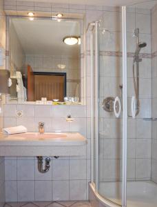 Koupelna v ubytování Hotel Pension Fent