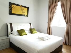 Postel nebo postele na pokoji v ubytování Omni Cassia Hill Resort