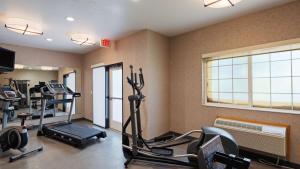 Fitnesscenter och/eller fitnessfaciliteter på Best Western Holiday Hills