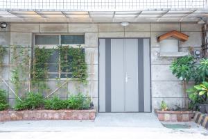 Exteriér nebo vchod ubytování 小城門 親子寵物包棟民宿 City Door Family and Pet-Friendly Entire Home
