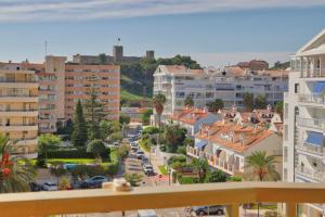 Widok na miasto Fuengirola z tego apartamentu