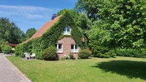 Galeriebild der Unterkunft Gästehaus Zur alten Post - Landhaus EG in Dornum